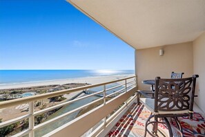 Outdoor dining - **New** - Spring/Summer Book Now! Oceanfront, What a View!! (Myrtle Beach)