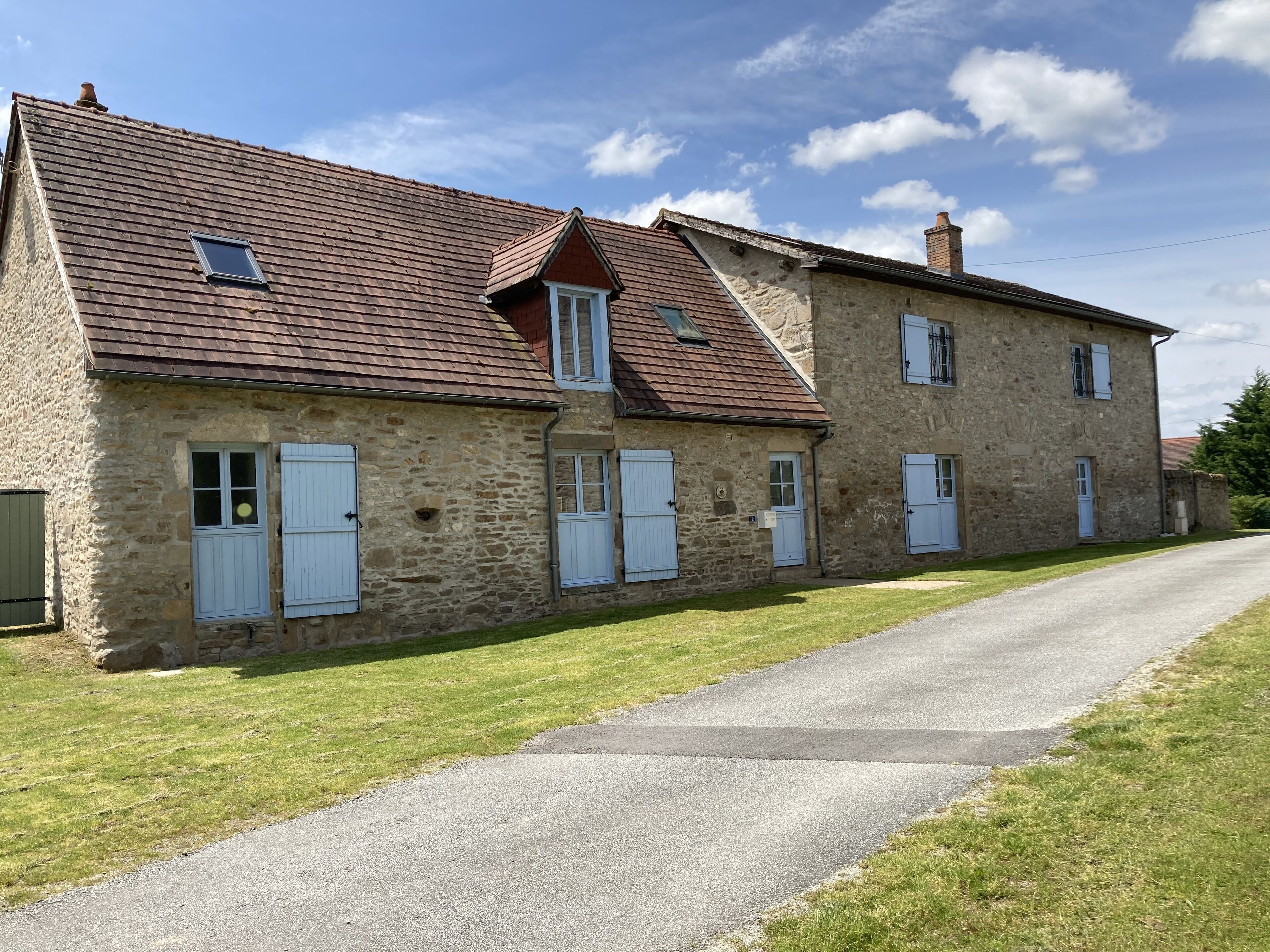 Maison bien-être, 4 chambres, avec jacuzzi