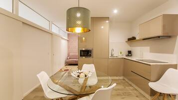 City Apartment | Private kitchen | Mini-fridge, microwave, stovetop, coffee/tea maker