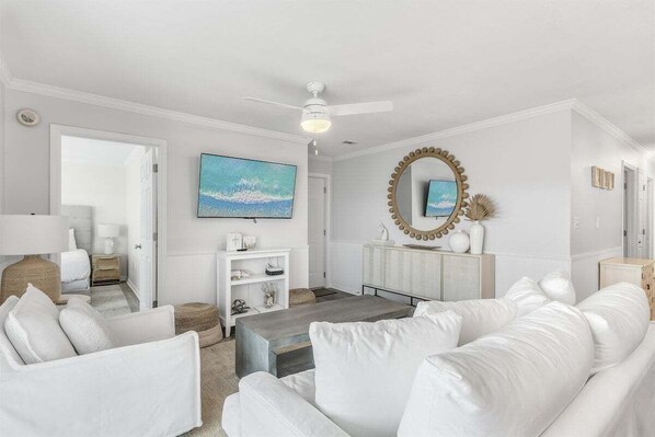 TV - Newly Renovated - Community Pool and Tennis - `Take it Wheezy` (Santa Rosa Beach)