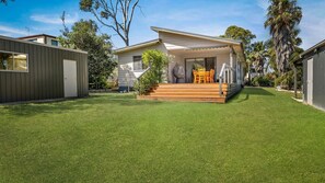 Exterior - Kilcunda Stay with electric car charger (Kilcunda)