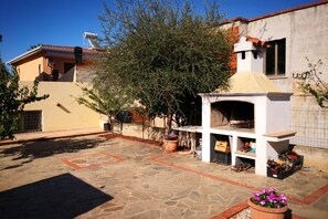 Terrace/patio - The Garden House in Orosei (Orosei)