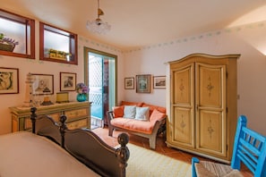 Interior - House Lentischio with veranda (Cala Gonone)