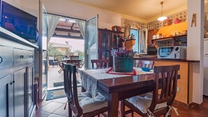 Dining - House Lentischio with veranda (Cala Gonone)