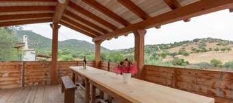 Villa Jumpadu surrounded by nature