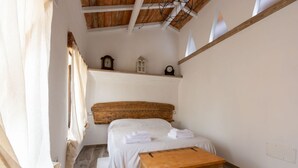 1 bedroom, iron/ironing board, bed sheets