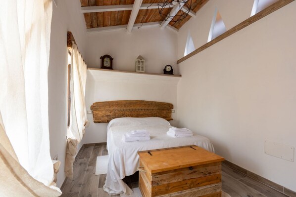 1 Schlafzimmer, Bügeleisen/Bügelbrett, Bettwäsche