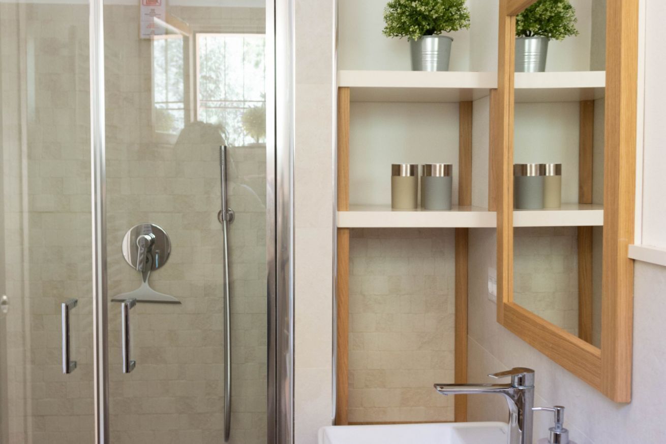 Dusche, Haartrockner, Bidet, Handtücher