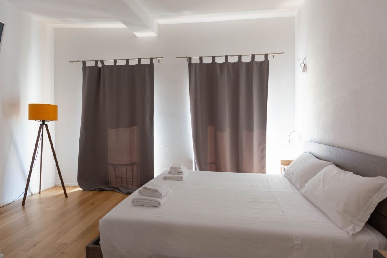 1 slaapkamer, een kluis op de kamer, wifi, beddengoed