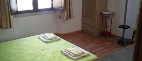 1 Schlafzimmer, WLAN, Bettwäsche