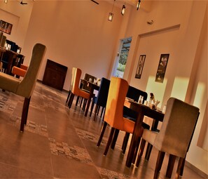 Morgenmadsbuffet hver dag (550 INR pr. person)