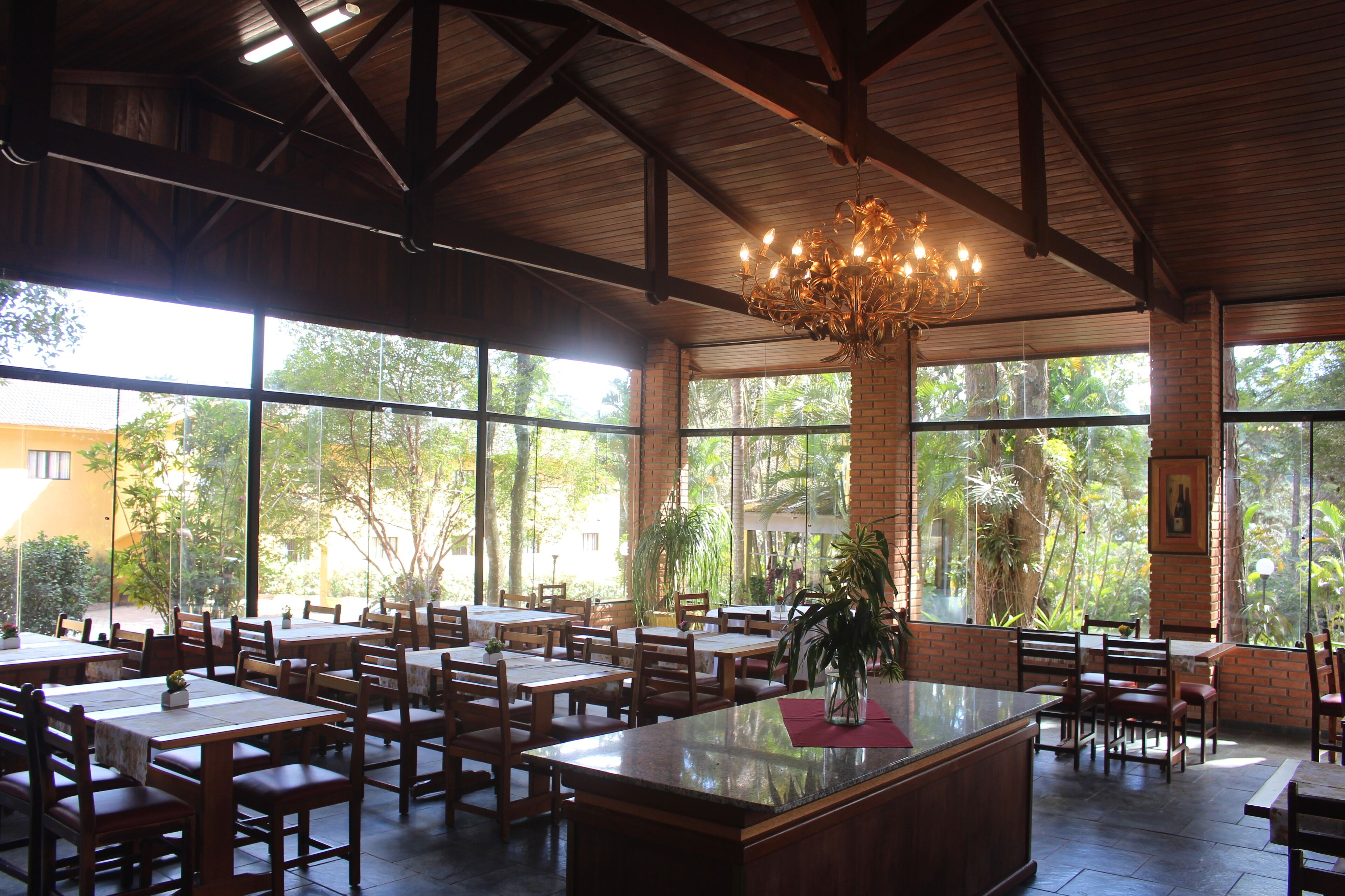 Komplett frokost er inkludert hver dag