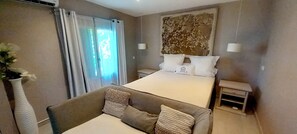 2 bedrooms, iron/ironing board, free WiFi, bed sheets