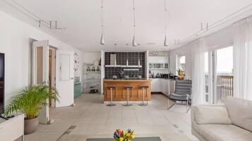Apartment, Multiple Beds | Living area
