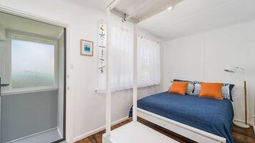 2 sovrum, strykjÀrn/strykbrÀda, wi-fi och sÀngklÀder