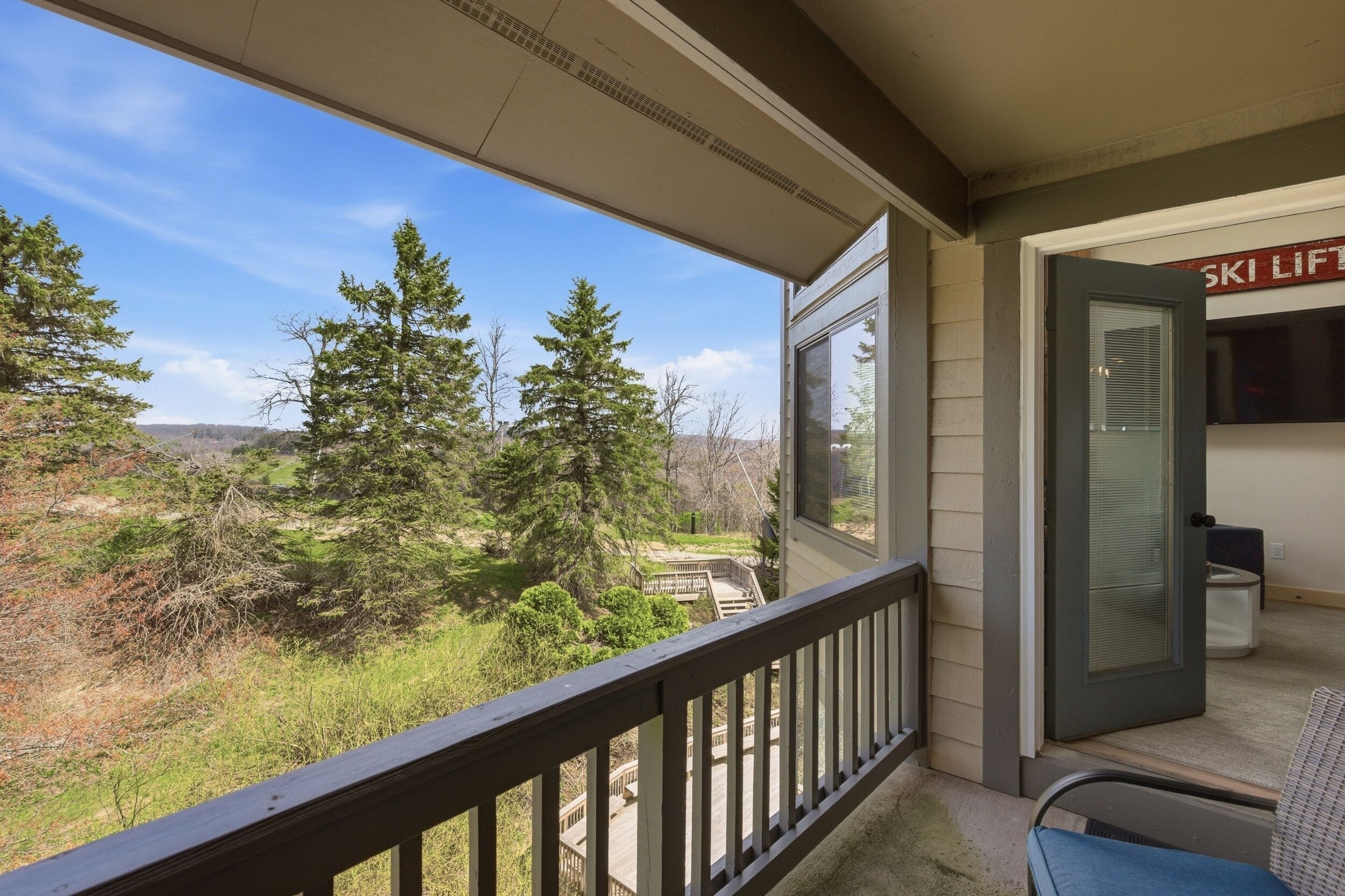 Condo, 1 Bedroom | Property grounds