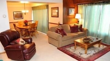 Apartamento, 2 habitaciones | Zona de estar