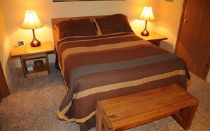 3 bedrooms, iron/ironing board, cribs/infant beds, free WiFi