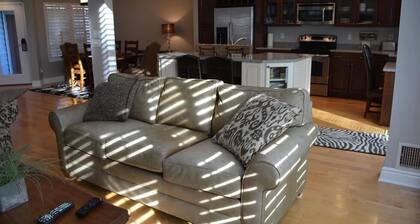 Seven Springs Woodridge 3 Bedroom Premium Condo, Private deck with wooded view by RedAwning - Save 10% on 3 Nights, 15% on 5 Nights!