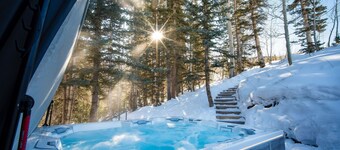 Winterleaf 4 Bedroom Home by RedAwning