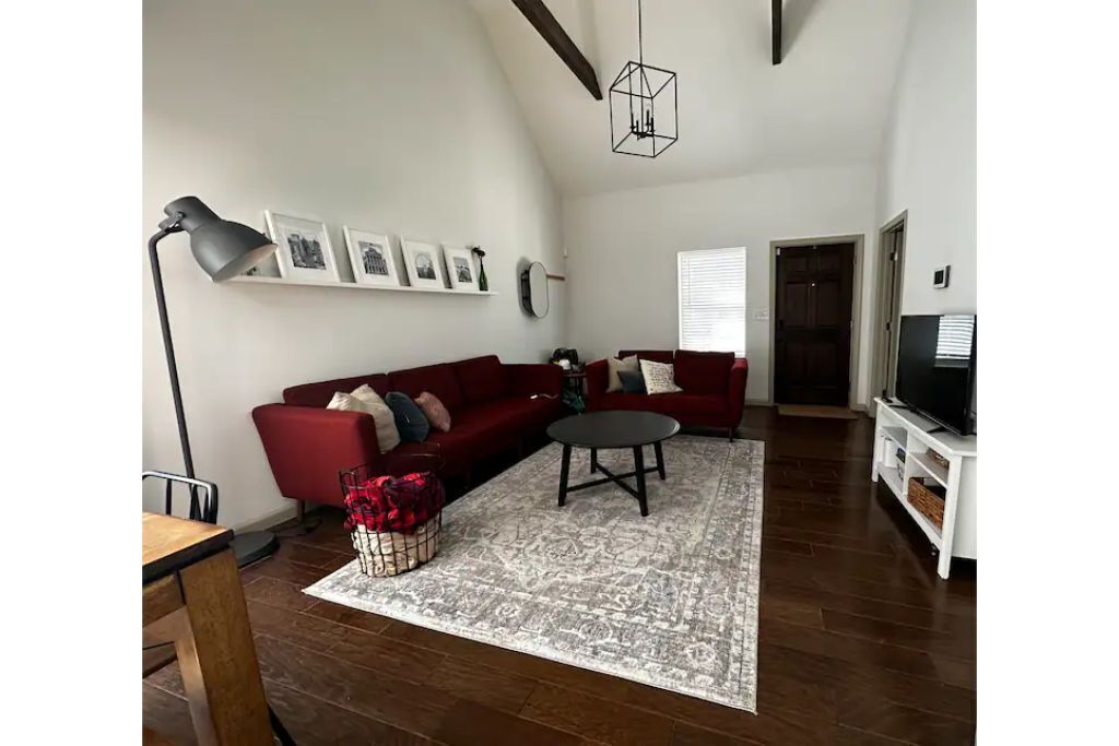 Cute home, in the heart of ATL! House up to 8ppl