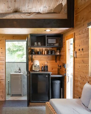 Interior - Secluded Getaway, Hot Tub, and Stargazing Deck! (Fairview)