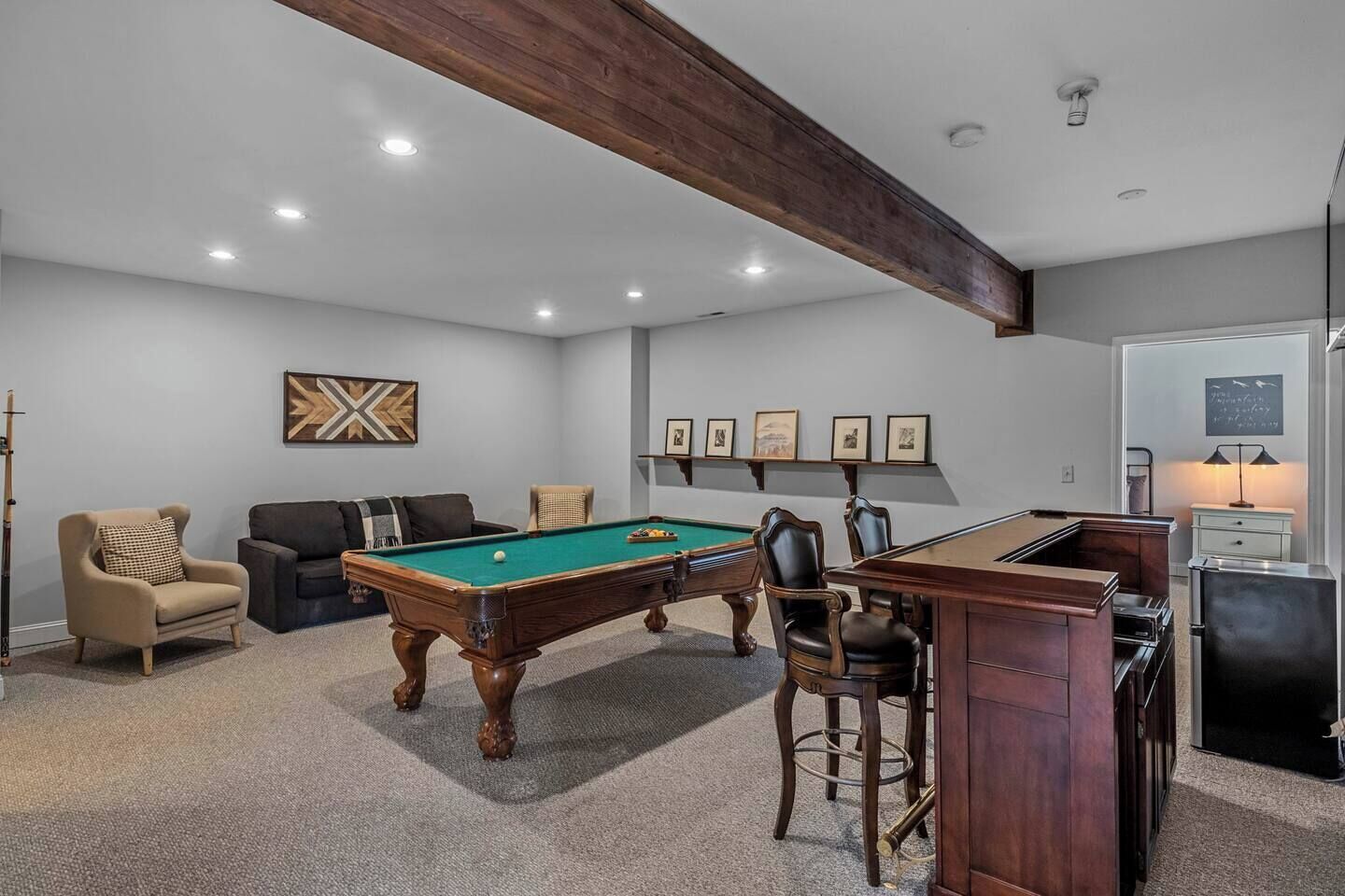 Modern Log Cabin, Fireplace, Pool Table, And Mountain View! - Lake Lure, NC