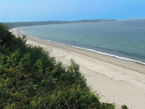Solstolar och strandhanddukar