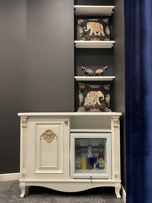 Standard Room | Premium bedding, Select Comfort beds, minibar, in-room safe