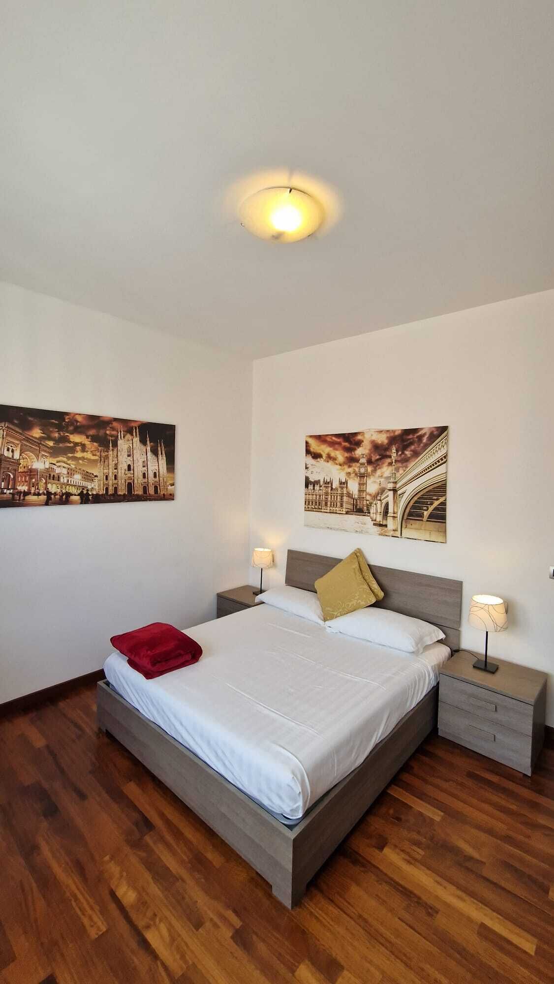 Deluxe Apartment | Down duvets, memory-foam beds, minibar, individually decorated