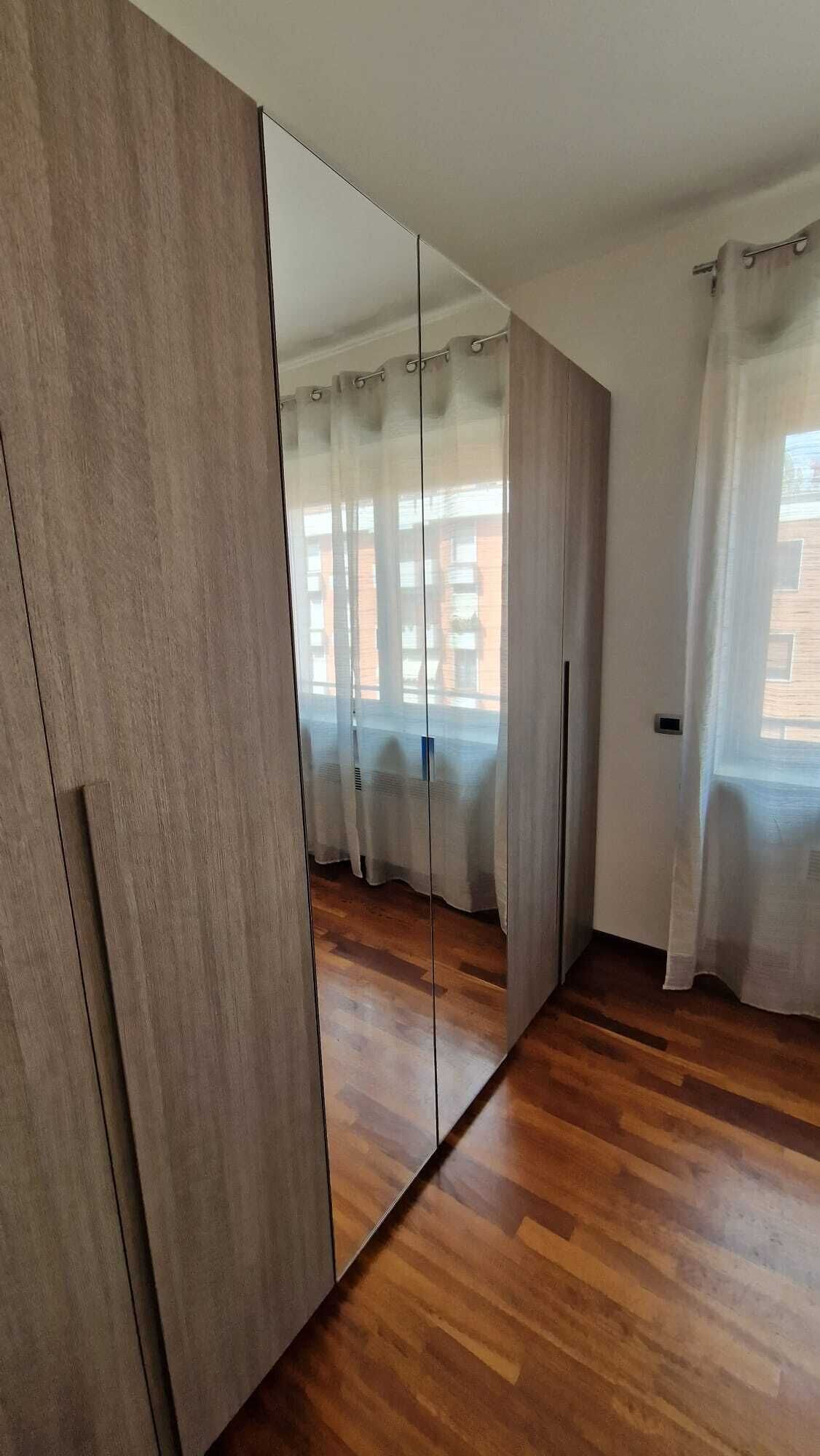 Deluxe Apartment | Wardrobe