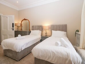 11 bedrooms, individually decorated, individually furnished, free WiFi