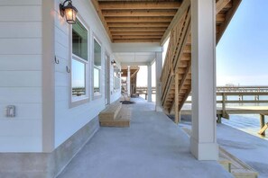 Terrace/patio - Soggy Pollards (Rockport)