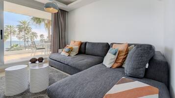 Televisio, DVD-soitin, stereot