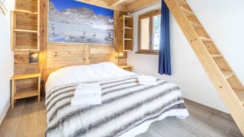 2 chambres, fer et planche Ă repasser, Wi-Fi gratuit, draps fournis