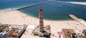 Apartment 'T2 Perto Da Praia' with Shared Terrace and Wi-Fi