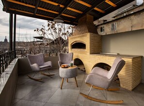 Terrace/patio - La Casa Hotel Yerevan (Yerevan)