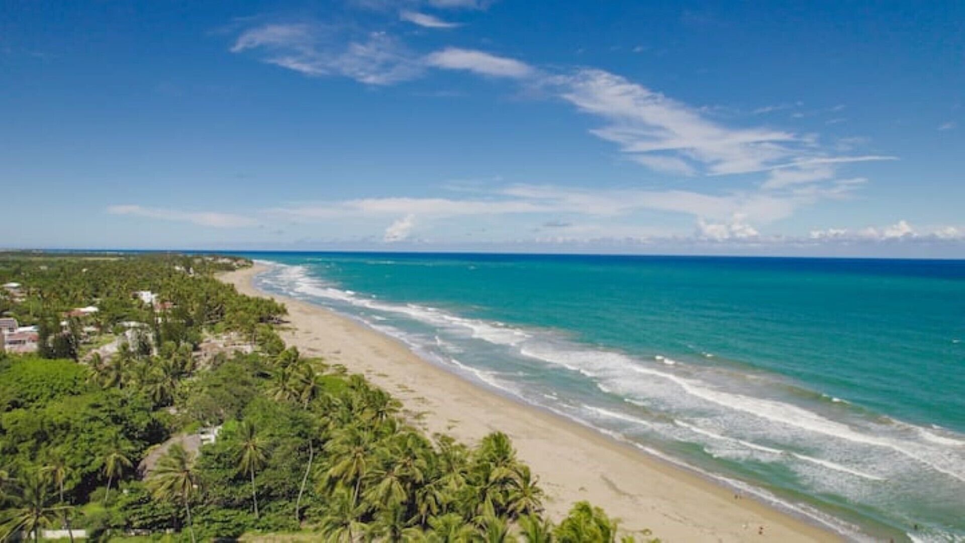 Beach nearby, sun loungers