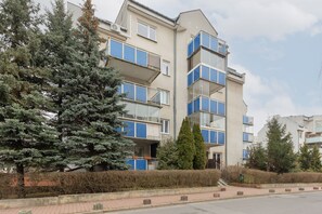 Front of property - Family Apartment Bogatynska by Renters (Warsaw)