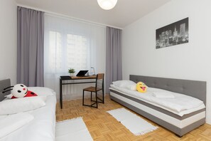 2 bedrooms, free WiFi, bed sheets