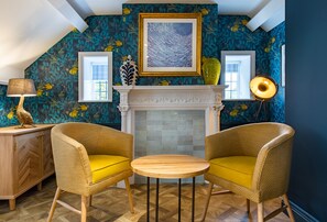 ห้องเอ็กเซ็กคิวทีฟสตูดิโอสวีท | โต๊ะทำงาน, พื้นที่ทำงานแบบใช้แล็ปท็อป, Wi-Fi ฟรี, ผ้าปูที่นอน