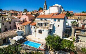 Exterior - Villa Aura - Historical country house renovated and with modern furniture (Dobrinj)