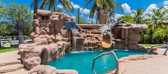 Maui Mansion Miami w/resort pool