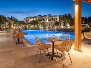 Outdoor pool - Malena Hotel and Suites - Adults Only by Omilos Hotels (Malevizi)