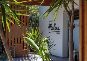 Exterior detail - Malena Hotel and Suites - Adults Only by Omilos Hotels (Malevizi)
