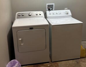 Interior - Beautiful, spacious one bedroom apartment. (Clearwater)