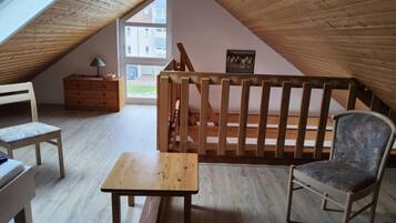 2 bedrooms, free WiFi