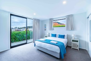 3 chambres, fer et planche Ă repasser, Wi-Fi, draps fournis