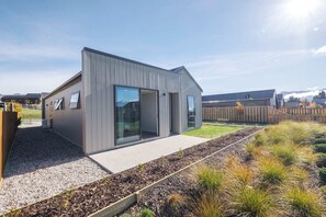 Exterior - Mount Linton Lodge Th (Wanaka)