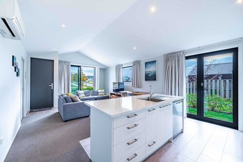 Mount Linton Lodge Th